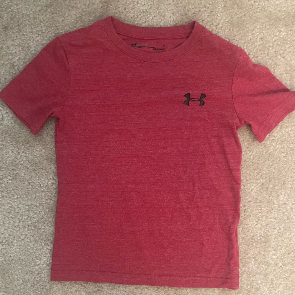 Boys Under Armour tee
